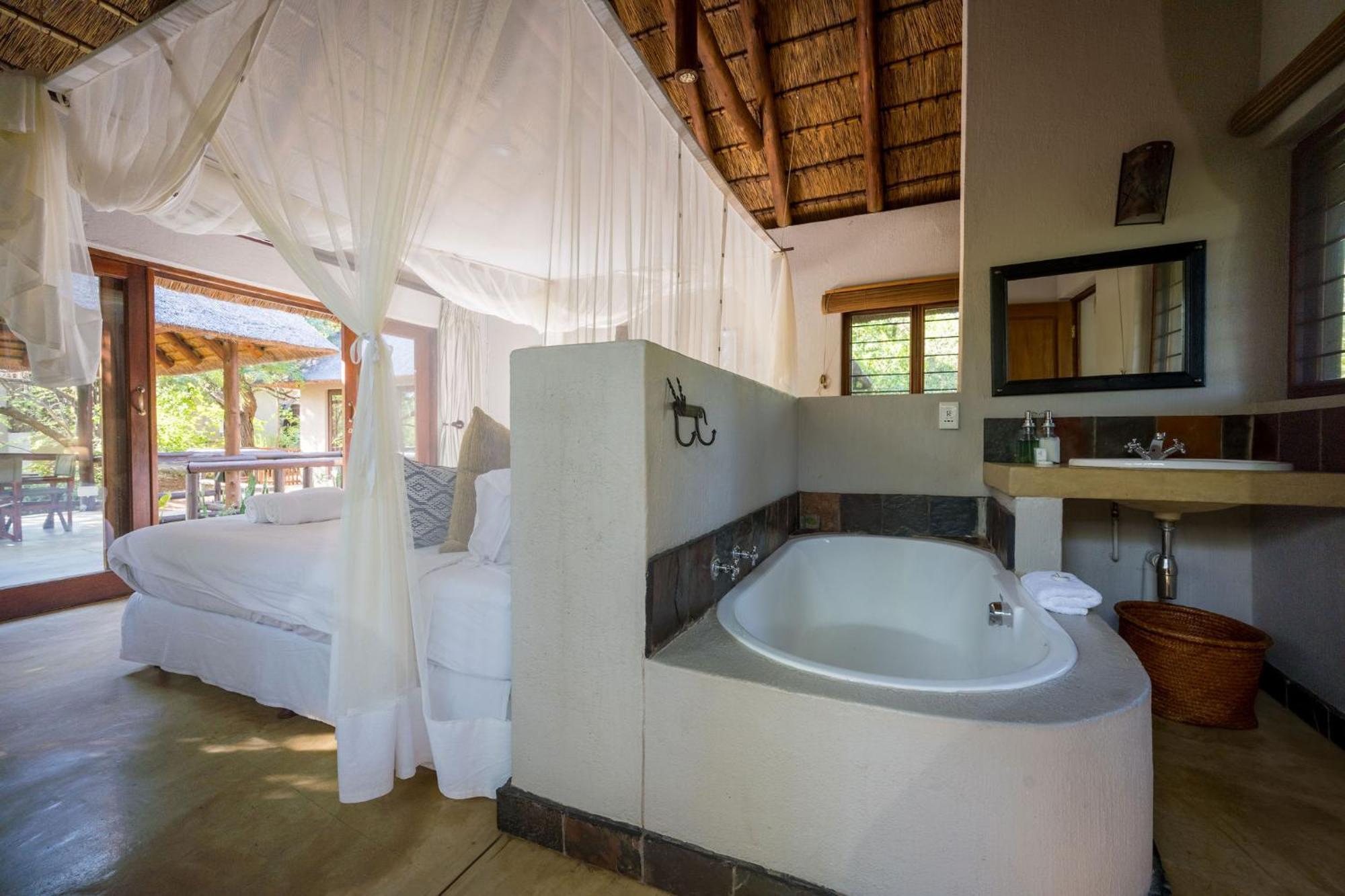 Raptors Lodge Hoedspruit Exterior foto