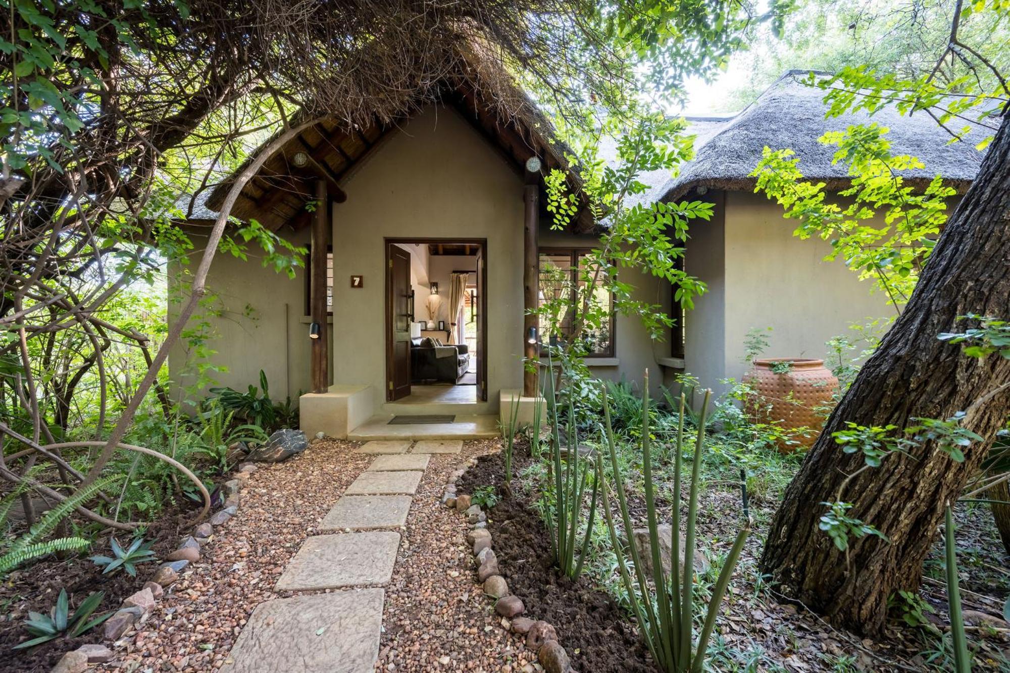 Raptors Lodge Hoedspruit Exterior foto