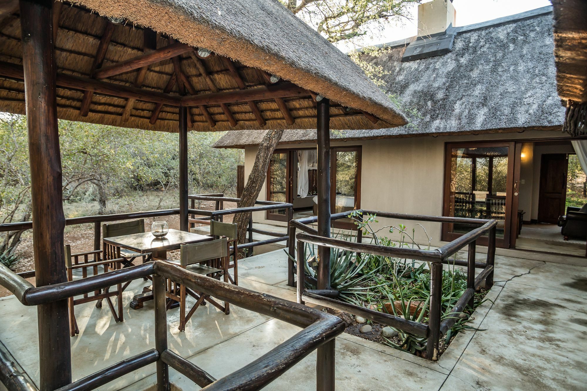 Raptors Lodge Hoedspruit Exterior foto